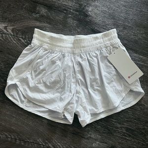 NWT lululemon Tracker Shorts
